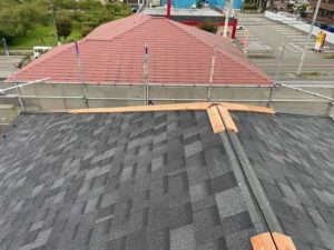 屋根カバー、アスファルトシングル屋根｜屋根リフォームメニュー｜栃木県宇都宮市の屋根リフォーム・屋根板金・雨漏りならスミタイ