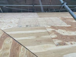 屋根カバー、アスファルトシングル屋根｜屋根リフォームメニュー｜栃木県宇都宮市の屋根リフォーム・屋根板金・雨漏りならスミタイ