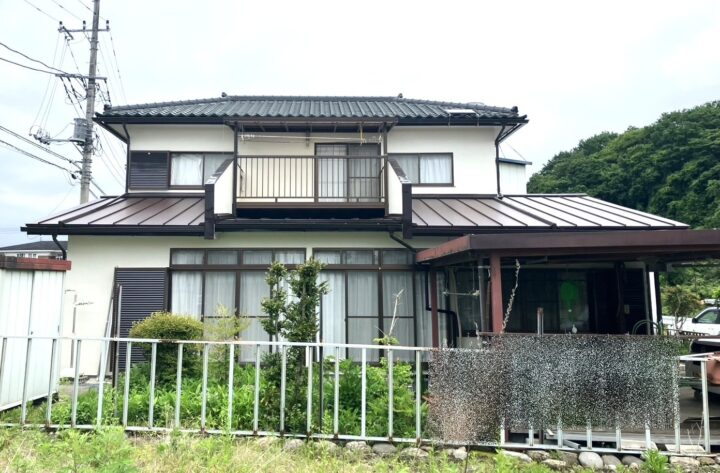 栃木県鹿沼市 K様邸 屋根葺き替え工事『INAGAKI IC たてひらスタンビー455』
